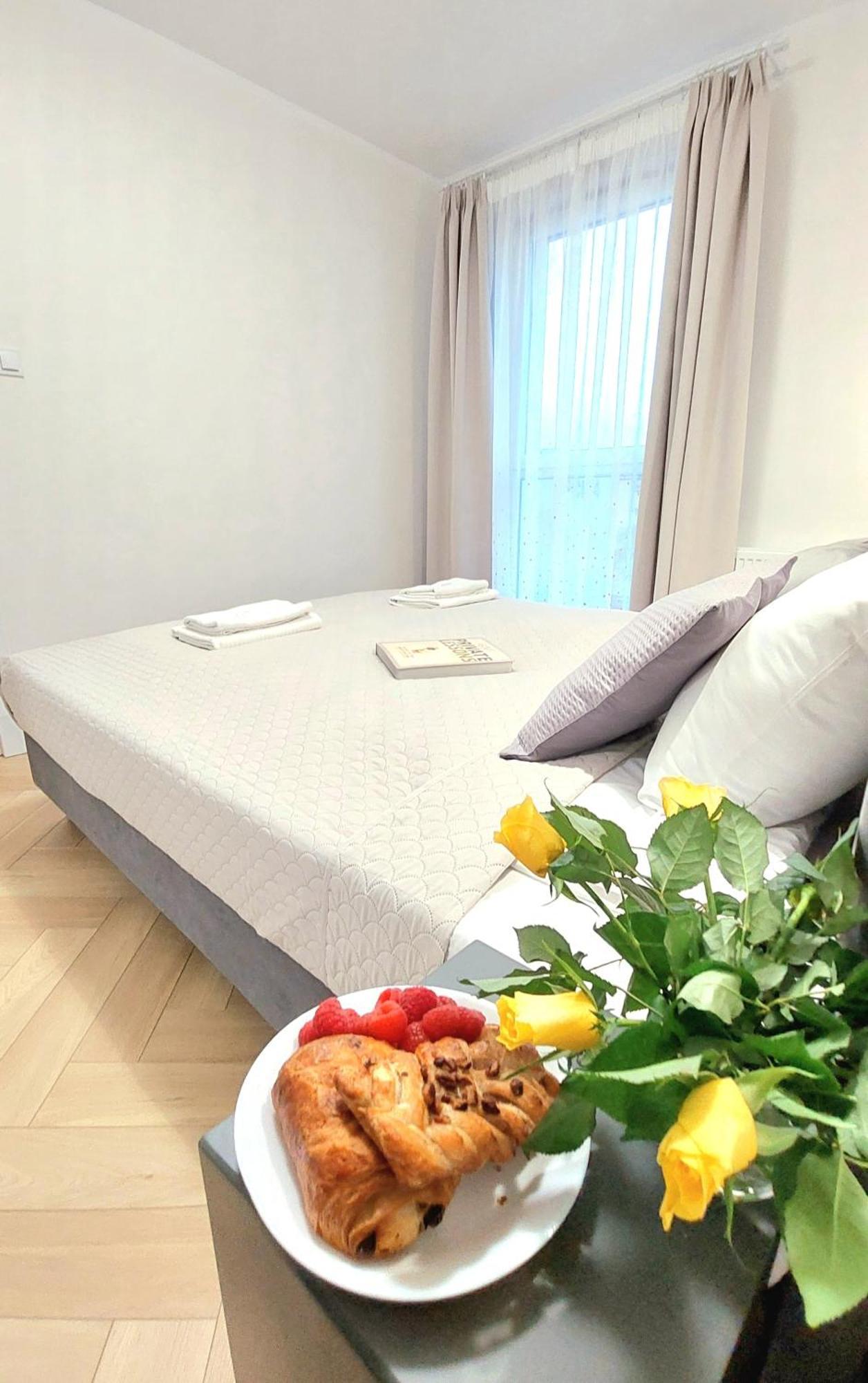 Apartment Golden Beach By Triapart 格但斯克 外观 照片